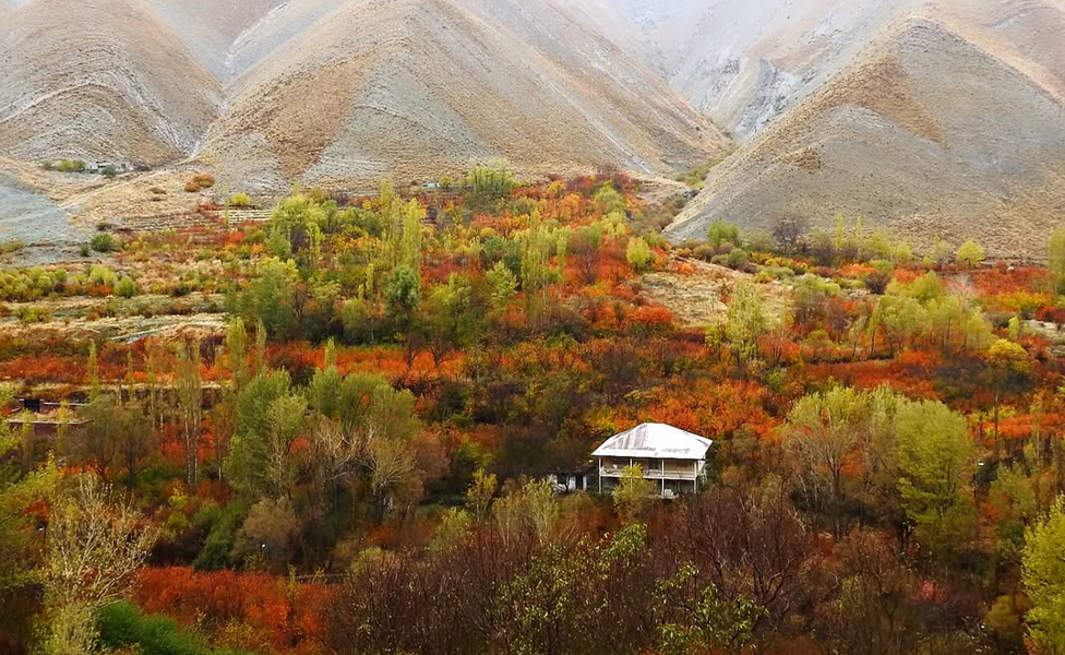 تور روستای شهرستانک